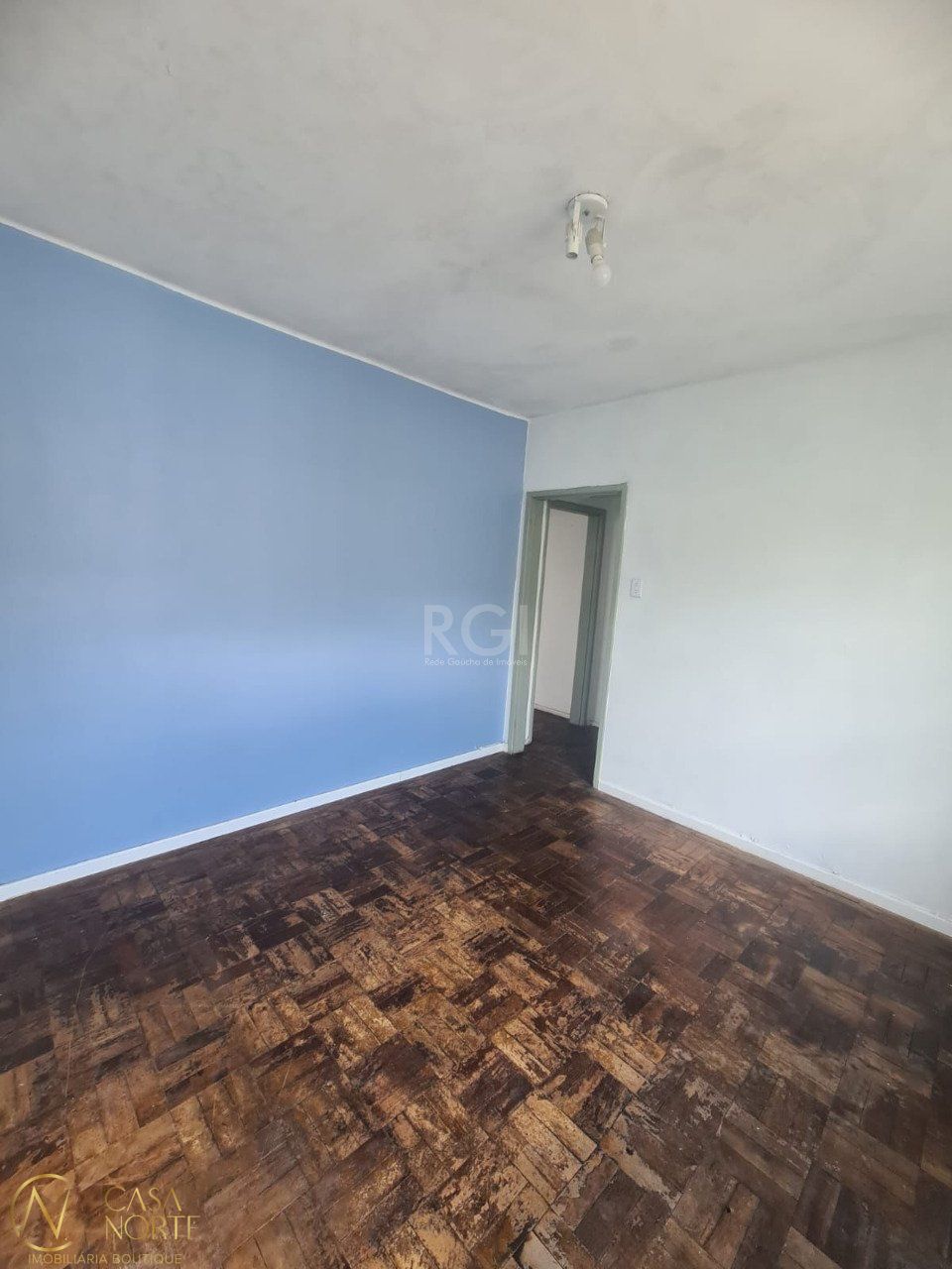 Apartamento à venda com 1 quarto, 28m², Rua Vicente da Fontoura no bairro Santana em Porto Alegre