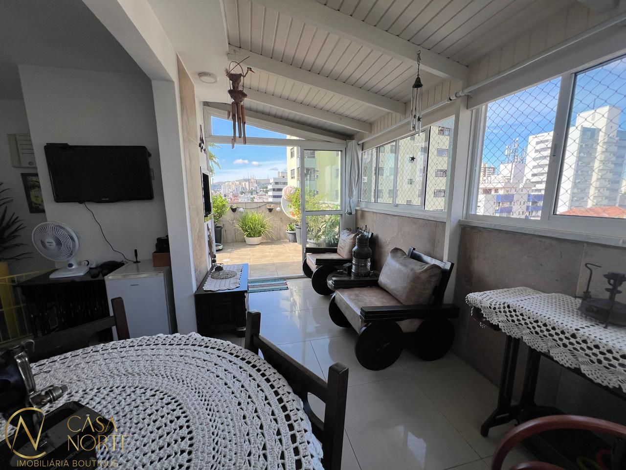 Cobertura à venda com 1 quarto, 80m², 1 vaga, Rua Leopoldo Bier no bairro Santana em Porto Alegre