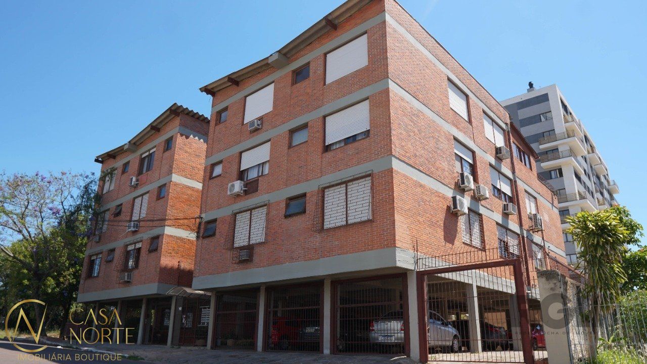 Apartamento à venda com 3 quartos, 115m², 1 suíte, 1 vaga, Rua São Mateus no bairro Bom Jesus em Porto Alegre