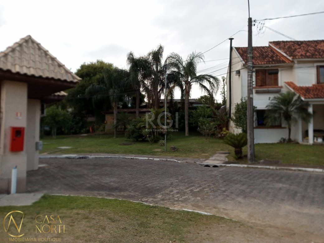 Terreno à venda  com 147m², Avenida da Serraria no bairro Espírito Santo em Porto Alegre