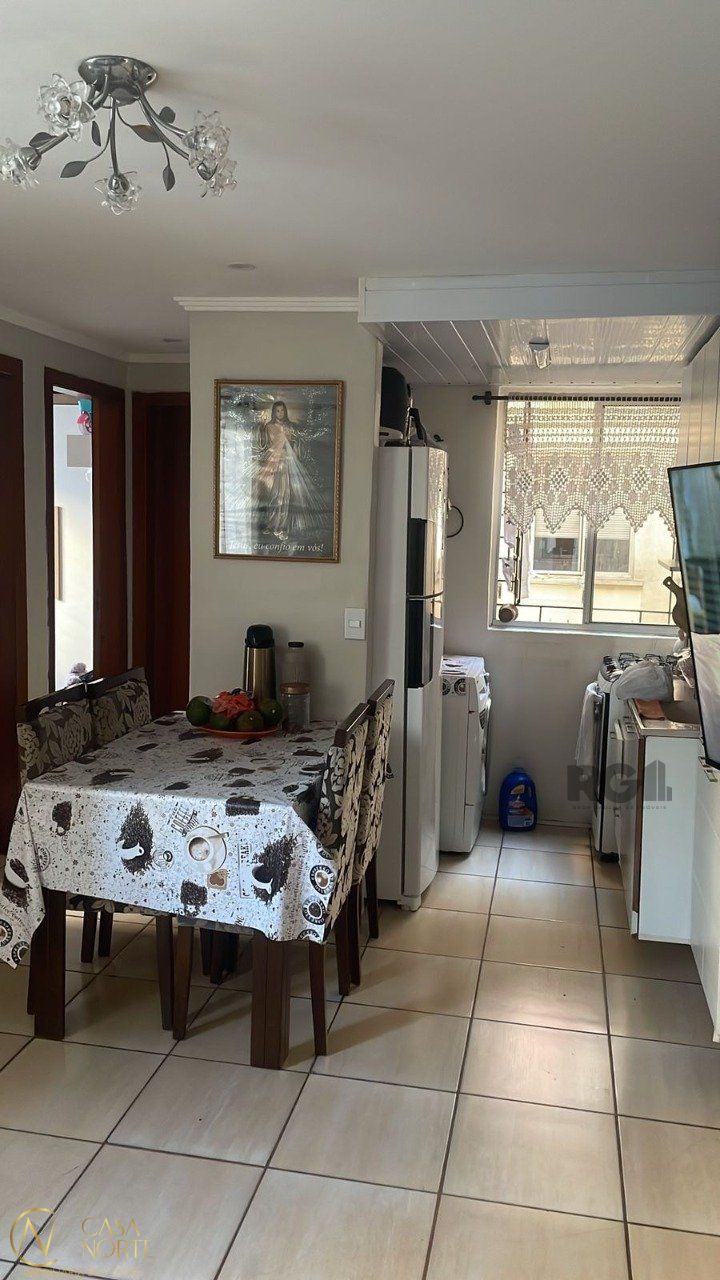Apartamento à venda com 2 quartos, 38m², 1 vaga, Estrada Cristiano Kraemer no bairro Vila Nova em Porto Alegre
