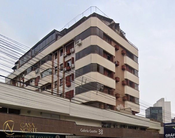 Cobertura à venda com 1 quarto, 120m², 1 vaga, Avenida Goethe no bairro Rio Branco em Porto Alegre