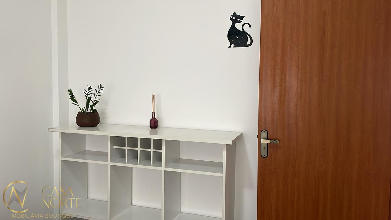 Apartamento à venda com 2 quartos, 47m², 1 vaga, Praça Floresta Aurora no bairro Cristal em Porto Alegre