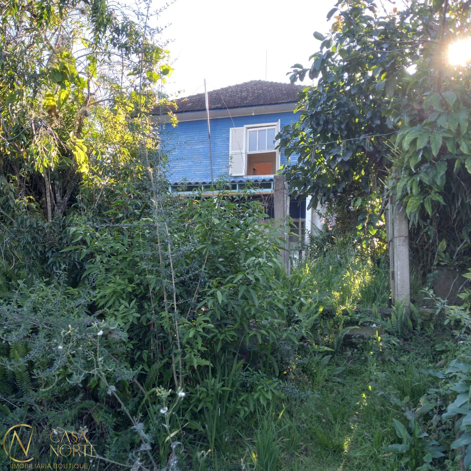 Terreno à venda  com 825m², Estrada Costa Gama no bairro Belém Velho em Porto Alegre