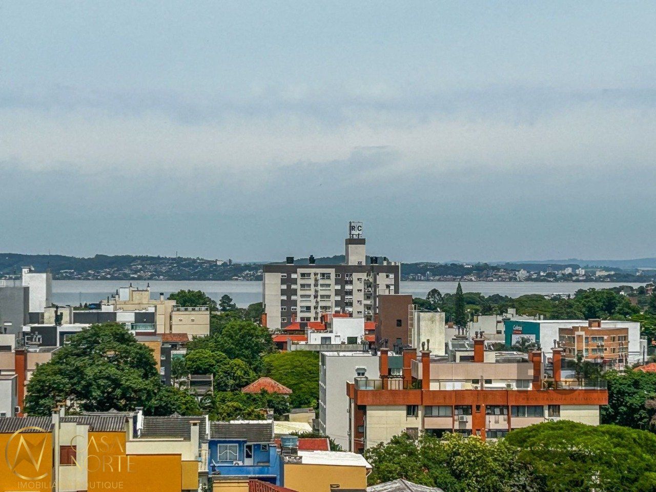 Apartamento à venda com 2 quartos, 54m², 1 suíte, 1 vaga, Rua General Rondon no bairro Tristeza em Porto Alegre