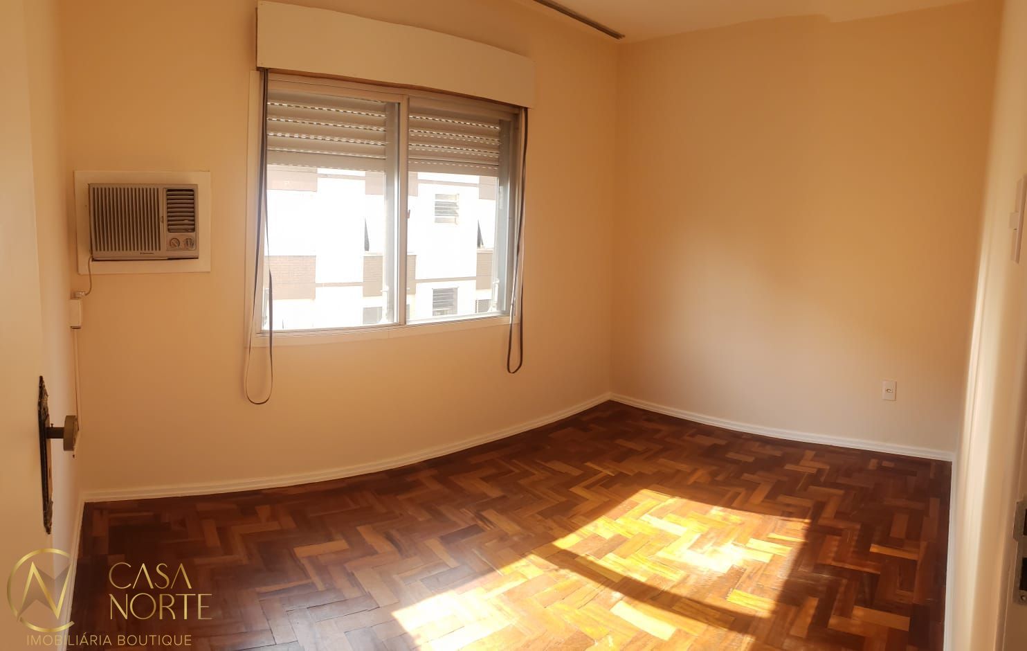 Apartamento à venda com 2 quartos, 44m², Rua Gomes de Freitas no bairro Jardim Itu em Porto Alegre