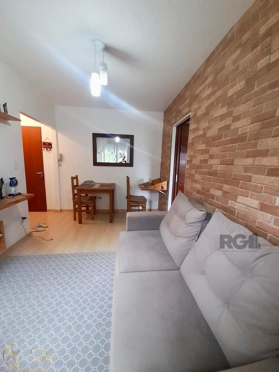 Apartamento à venda com 1 quarto, 35m², 1 vaga, Rua Padre Angelo Corso no bairro Cavalhada em Porto Alegre