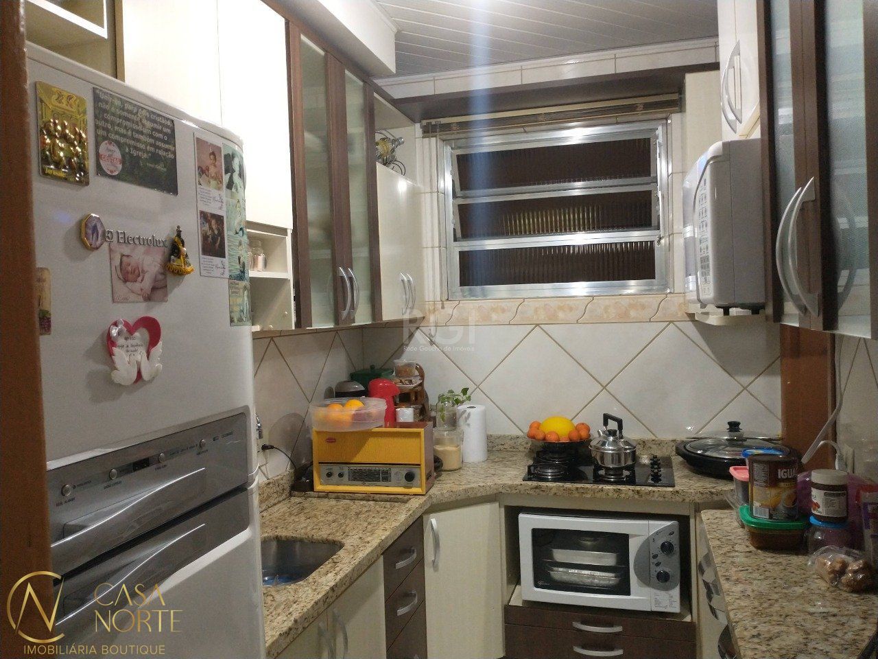 Apartamento à venda com 2 quartos, 54m², Rua Padre João Batista Reus no bairro Camaquã em Porto Alegre