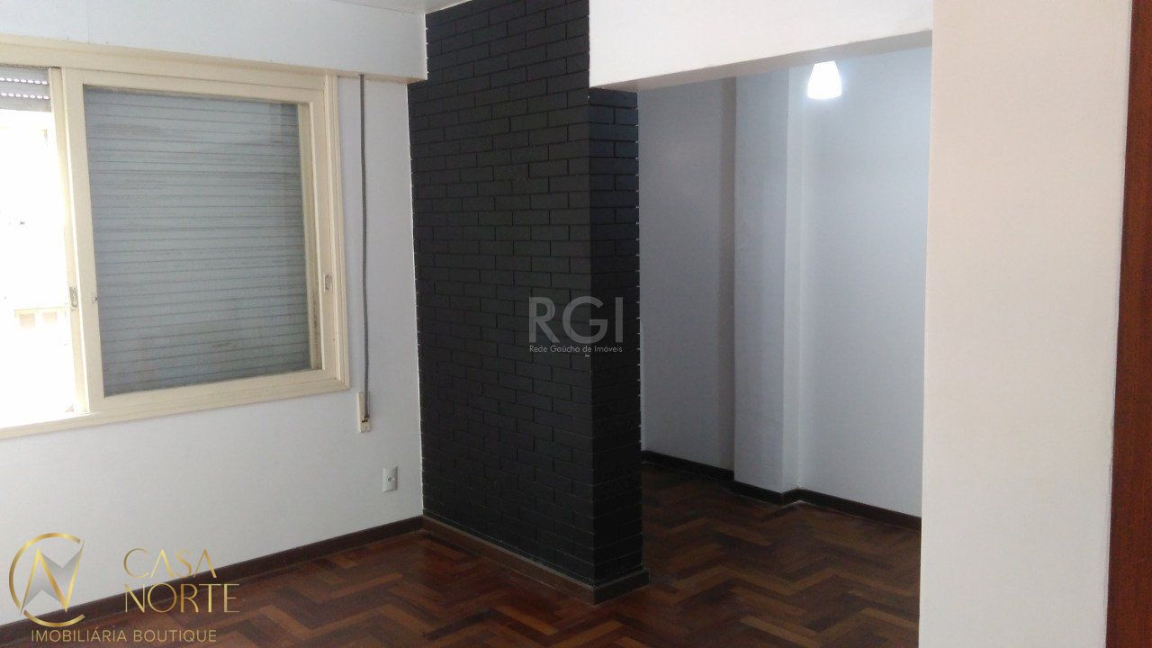Apartamento à venda com 1 quarto, 59m², 1 suíte, Rua Doutor Flores no bairro Centro Histórico em Porto Alegre