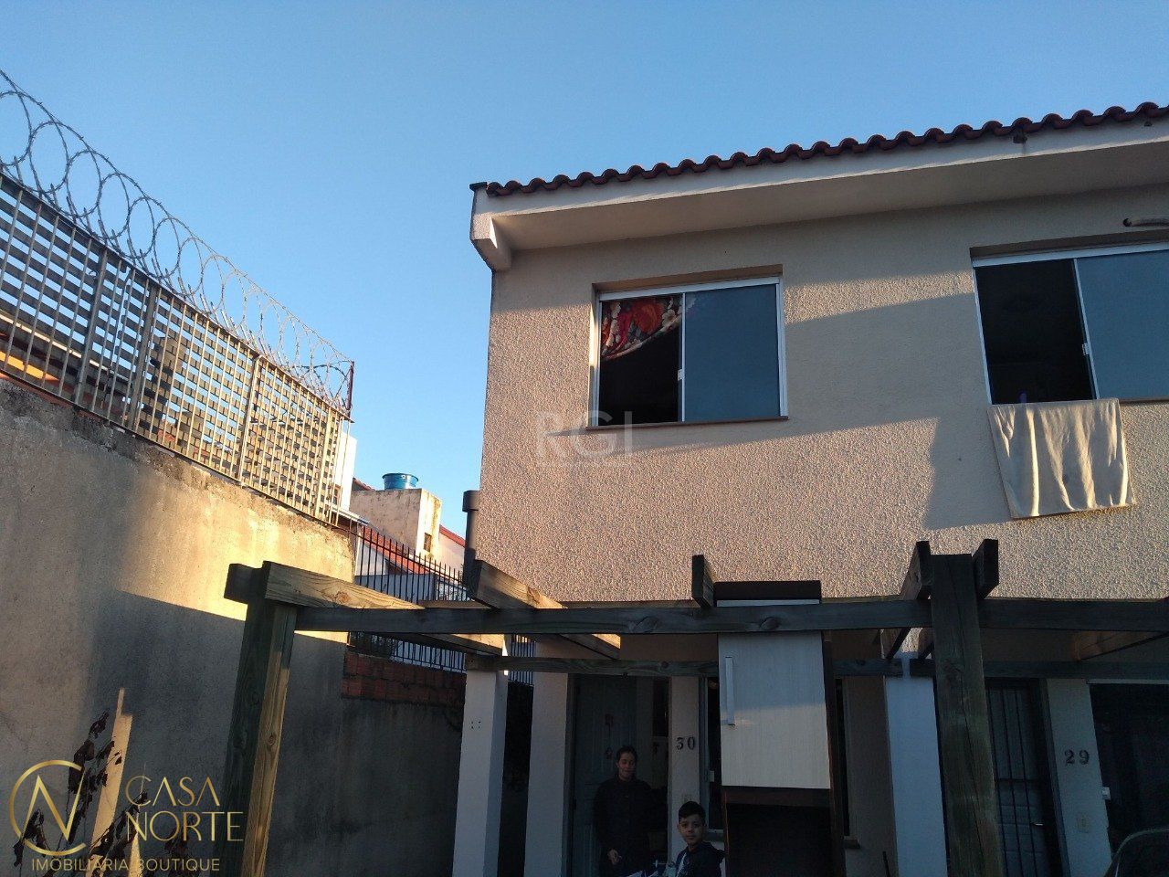 Casa de Condomínio à venda com 2 quartos, 51m², 1 vaga, Estrada Campo Novo no bairro Ipanema em Porto Alegre
