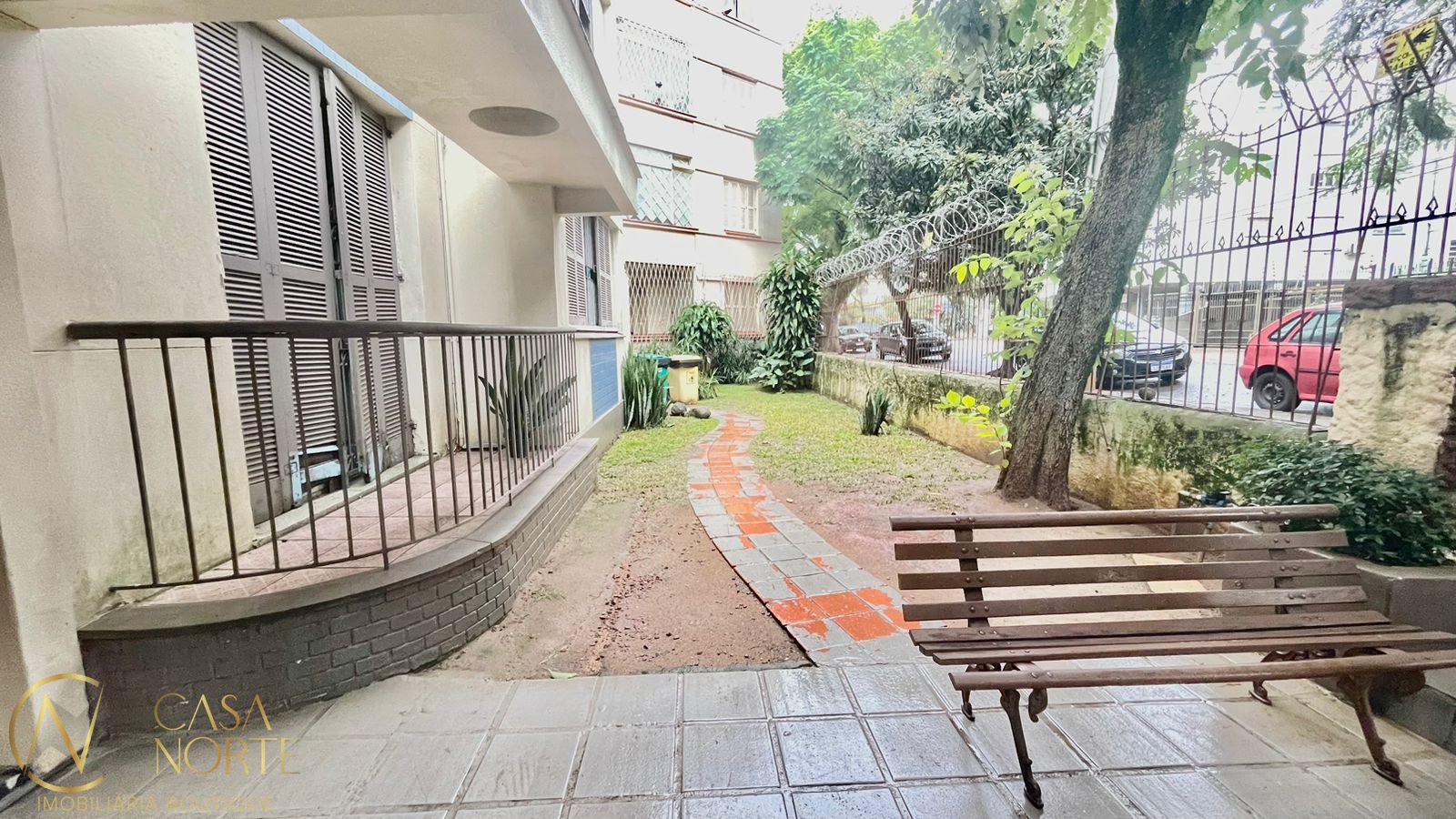 Apartamento à venda com 2 quartos, 75m², Rua Portuguesa no bairro Partenon em Porto Alegre