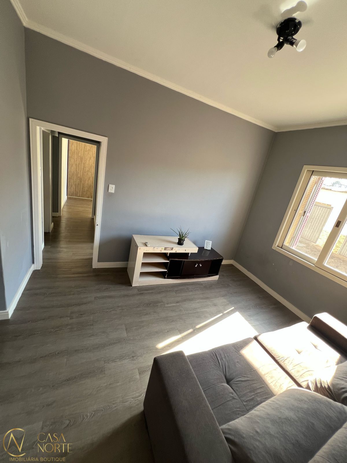 Apartamento à venda com 3 quartos, 68m², 1 vaga, Rua Professor Manoel Lobato no bairro Santa Tereza em Porto Alegre