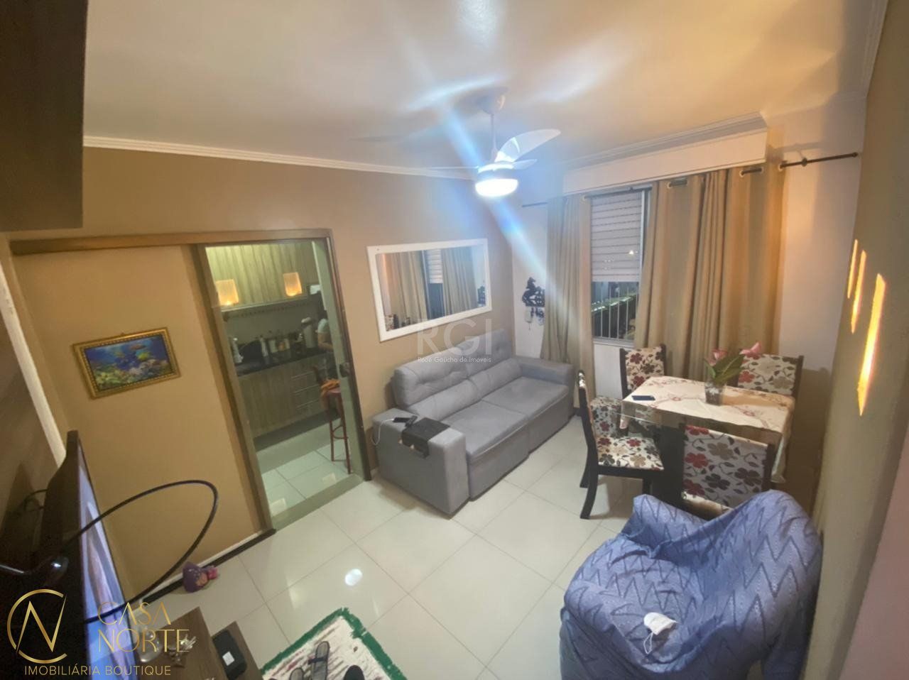 Apartamento à venda com 2 quartos, 47m², 1 vaga, Rua Diomario Moojen no bairro Cristal em Porto Alegre