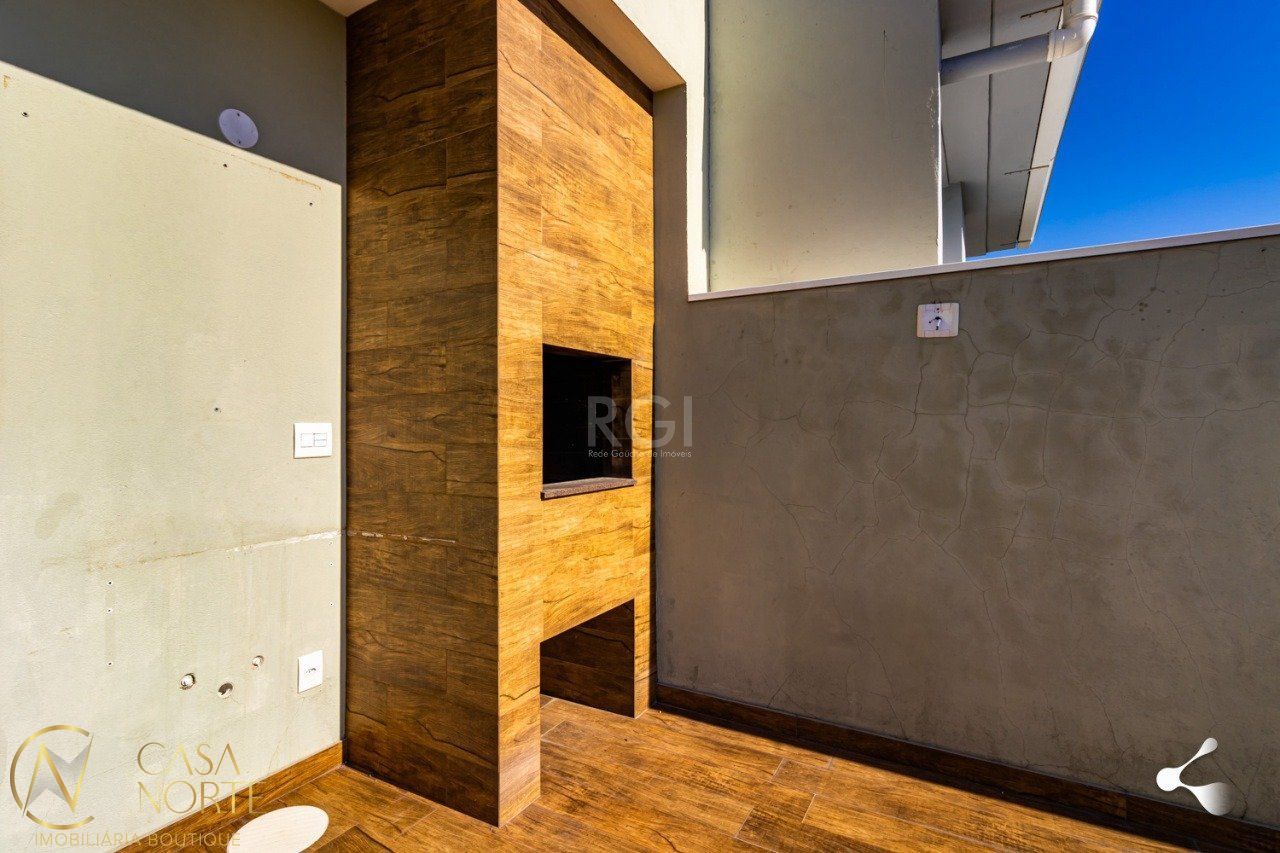 Casa à venda com 3 quartos, 198m², 1 suíte, 2 vagas, Rua Torre de Pedra no bairro Espírito Santo em Porto Alegre