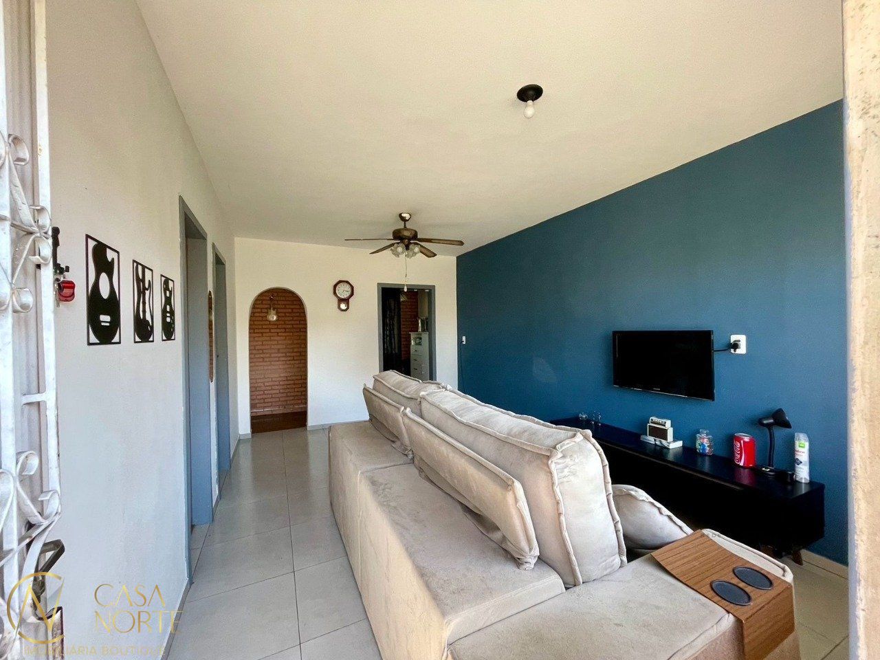 Casa à venda com 2 quartos, 154m², 5 vagas, Rua Tapirapés no bairro Sarandi em Porto Alegre