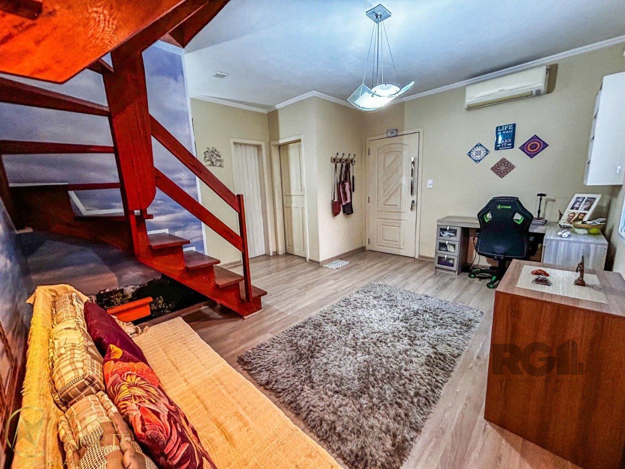 Cobertura à venda com 1 quarto, 78m², 1 vaga, Rua Doutor Barcelos no bairro Tristeza em Porto Alegre