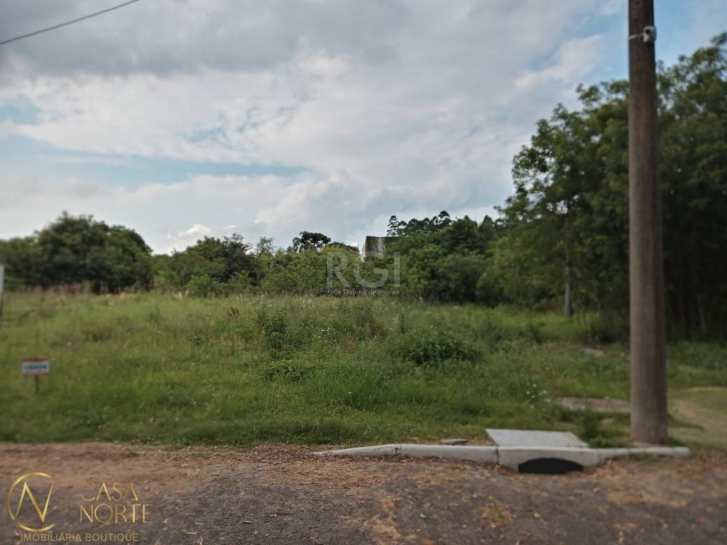 Terreno à venda  com 147m², Avenida da Serraria no bairro Espírito Santo em Porto Alegre