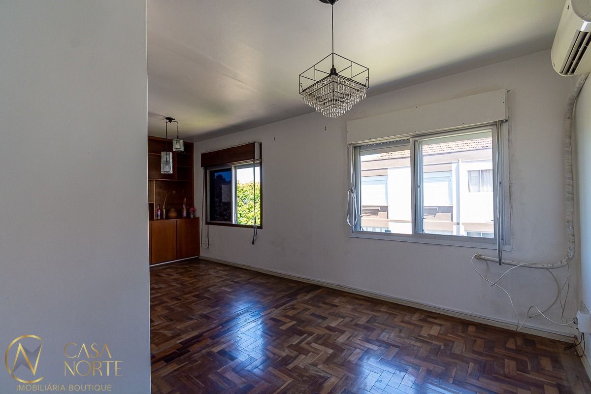 Apartamento à venda com 2 quartos, 44m², Rua Gomes de Freitas no bairro Jardim Itu em Porto Alegre