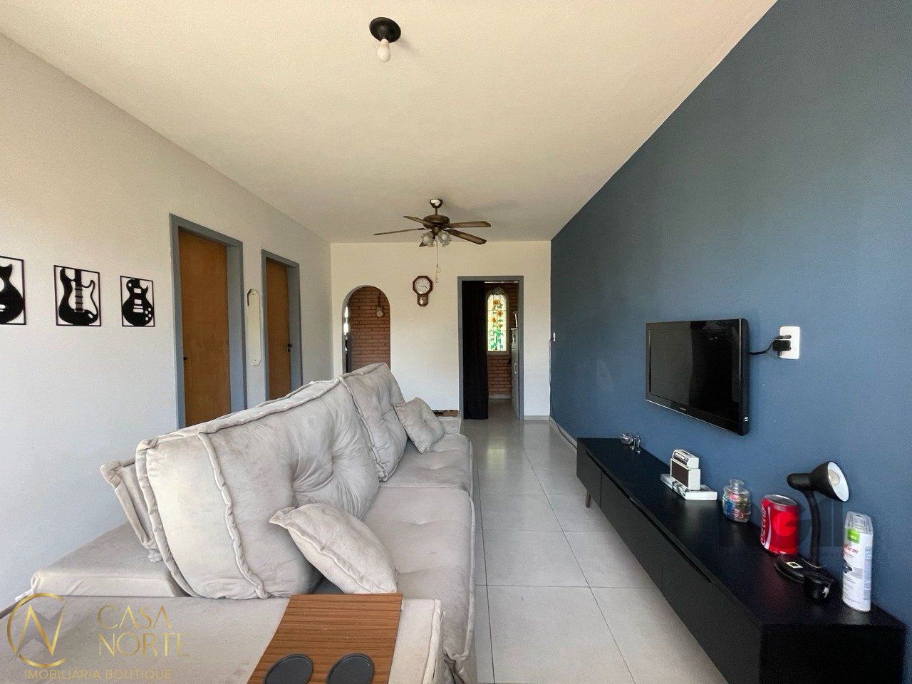 Casa à venda com 2 quartos, 154m², 5 vagas, Rua Tapirapés no bairro Sarandi em Porto Alegre