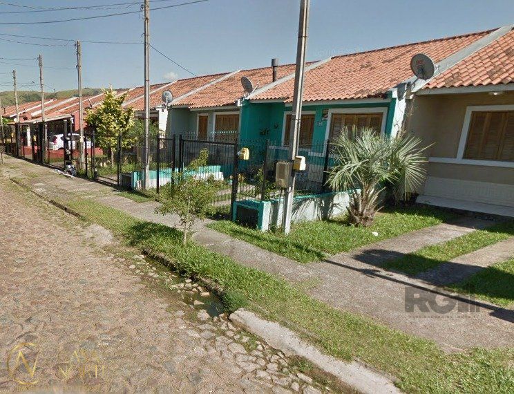 Casa à venda com 2 quartos, 135m², Rua João Pinheiro Machado no bairro Hípica em Porto Alegre