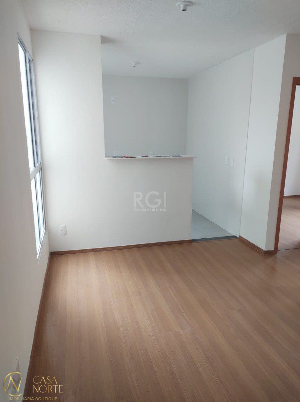 Apartamento à venda com 2 quartos, 40m², 1 vaga, Avenida Protásio Alves no bairro Petrópolis em Porto Alegre