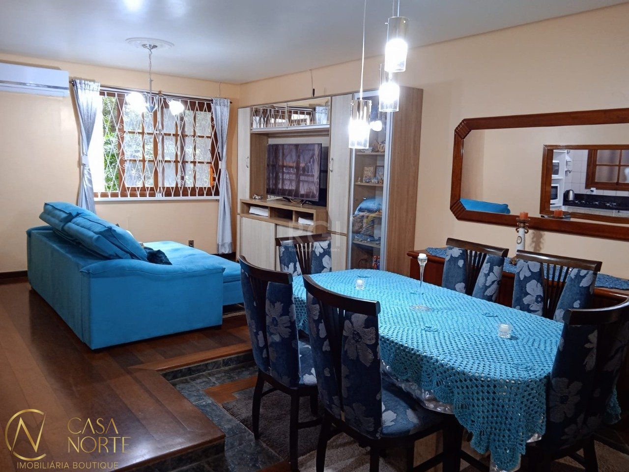 Apartamento à venda com 3 quartos, 128m², 2 suítes, 1 vaga, Avenida Coronel Lucas de Oliveira, no bairro Petrópolis em Porto Alegre