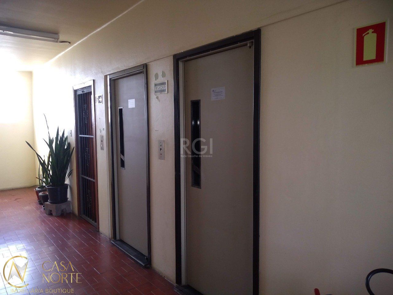 Apartamento à venda com 1 quarto, 29m², Rua Ramiro Barcelos no bairro Independência em Porto Alegre