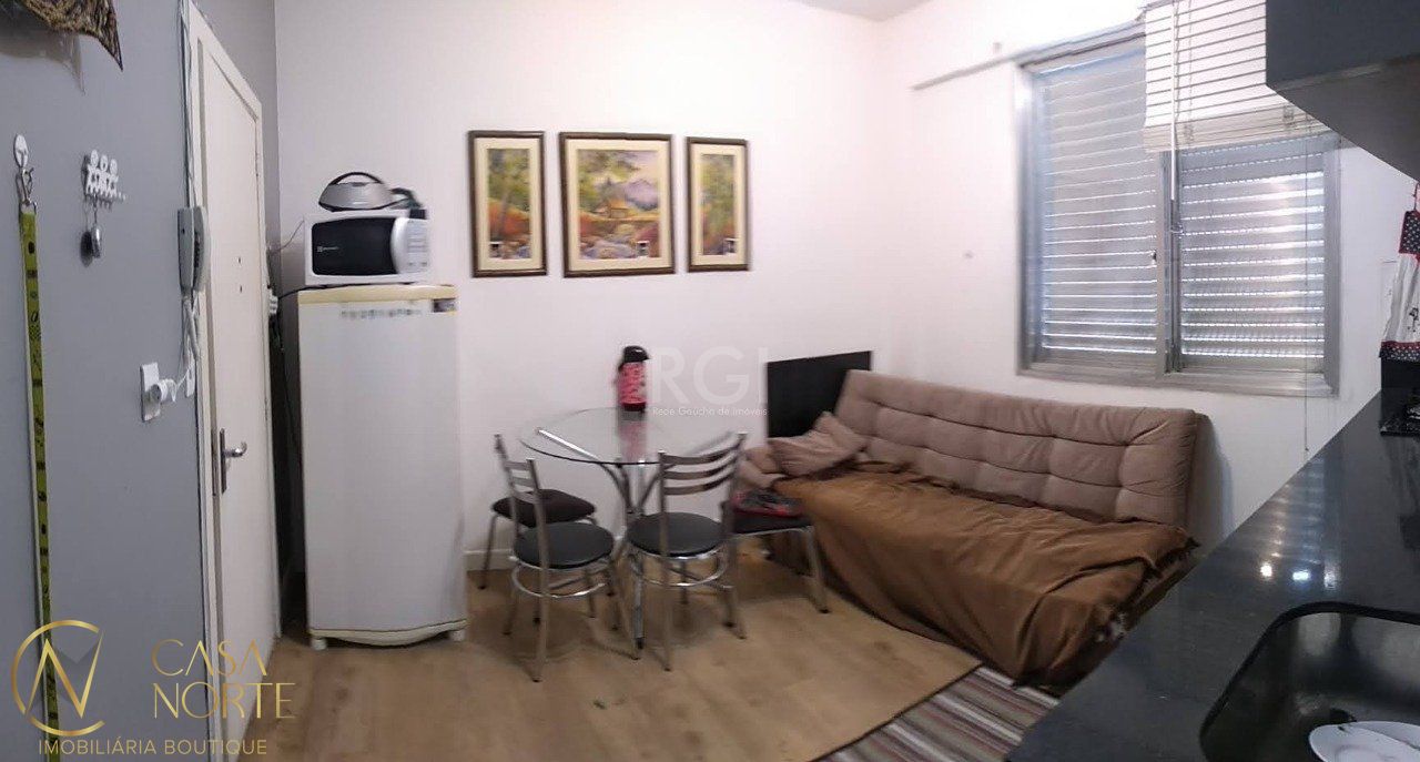 Apartamento à venda com 1 quarto, 29m², Rua Ramiro Barcelos no bairro Independência em Porto Alegre