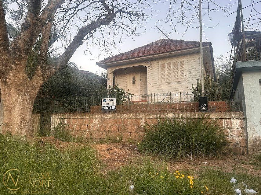 Terreno à venda  com 400m², Rua Ely Vieira Goulart no bairro Belém Novo em Porto Alegre