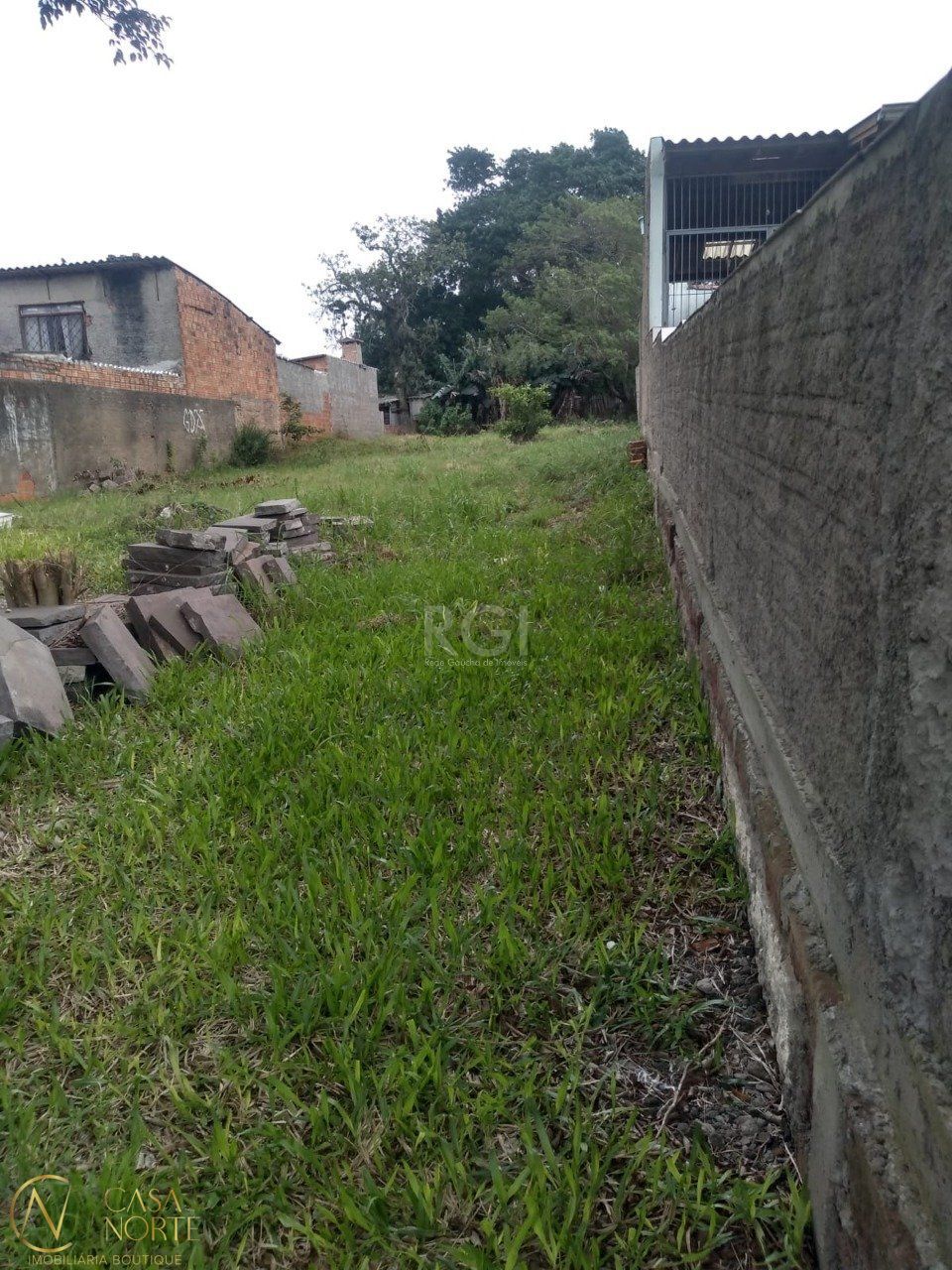 Terreno à venda , 480m², Praça Inácio Antônio da Silva no bairro Belém Novo em Porto Alegre