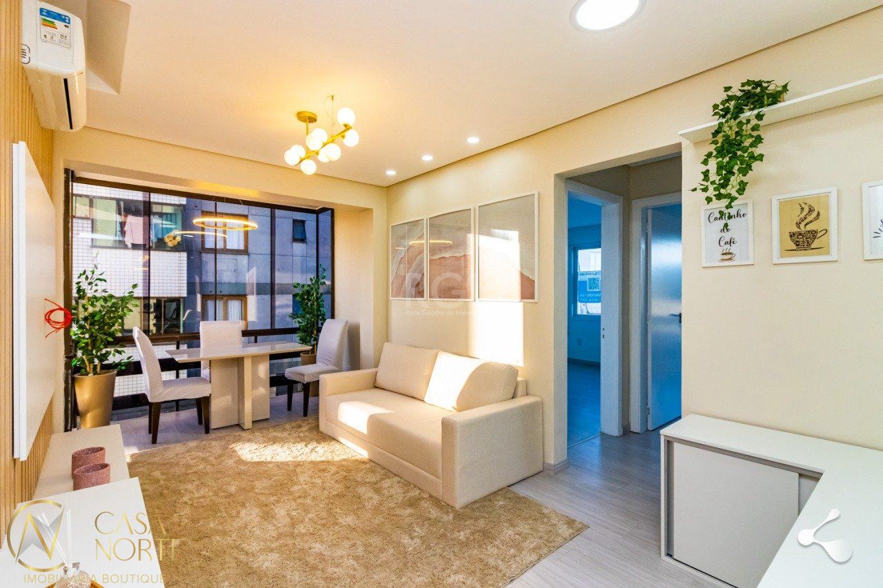 Apartamento à venda com 2 quartos, 62m², 1 vaga, Rua Professor Cristiano Fischer no bairro Petrópolis em Porto Alegre