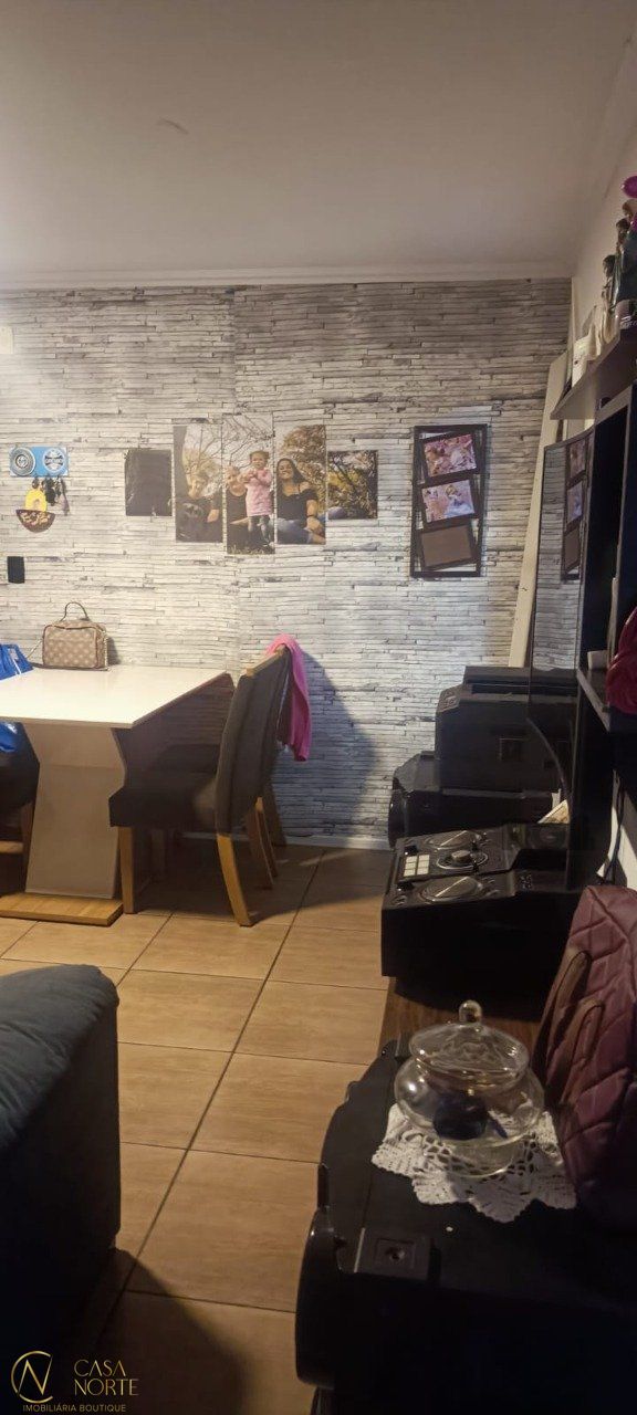 Apartamento à venda com 2 quartos, 61m², 1 vaga, Rua Dário Totta no bairro Teresópolis em Porto Alegre