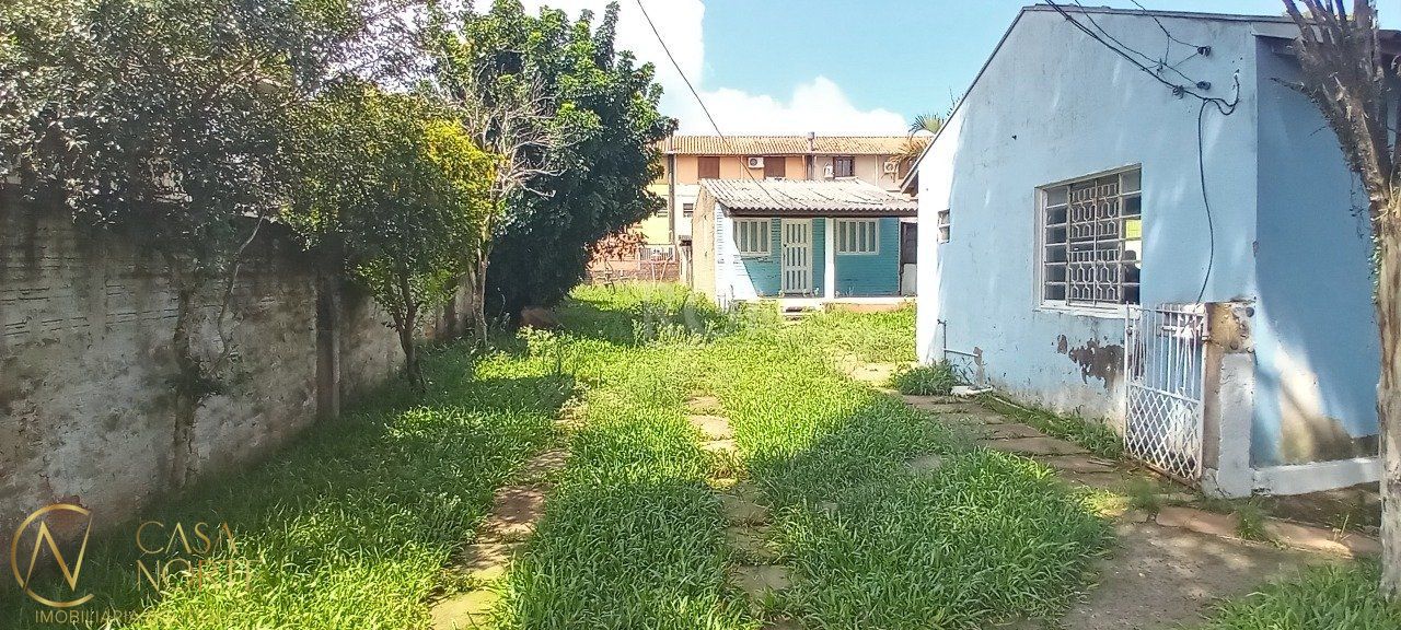 Terreno à venda  com 396m², Rua Afonso Arinos no bairro Camaquã em Porto Alegre