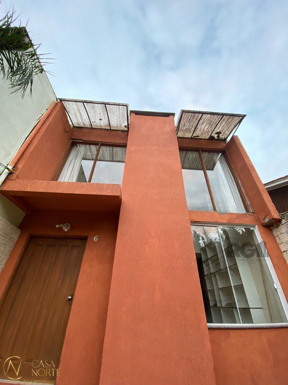 Casa de Condomínio à venda com 1 quarto, 68m², 1 suíte, 1 vaga, Rua Amapa no bairro Vila Nova em Porto Alegre