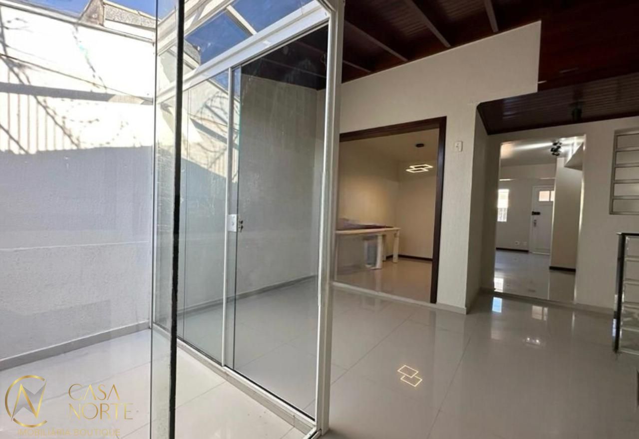 Casa de Condomínio à venda com 2 quartos, 73m², 1 vaga, Avenida Faria Lobato no bairro Sarandi em Porto Alegre