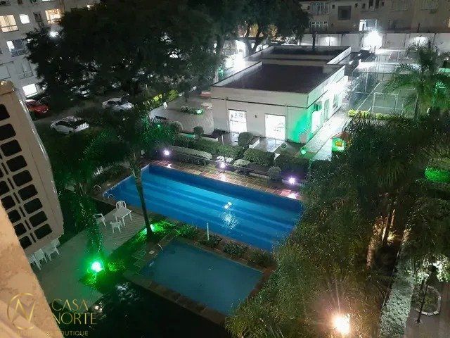 Apartamento à venda com 3 quartos, 70m², 1 suíte, 1 vaga, Avenida Bento Gonçalves no bairro Partenon em Porto Alegre