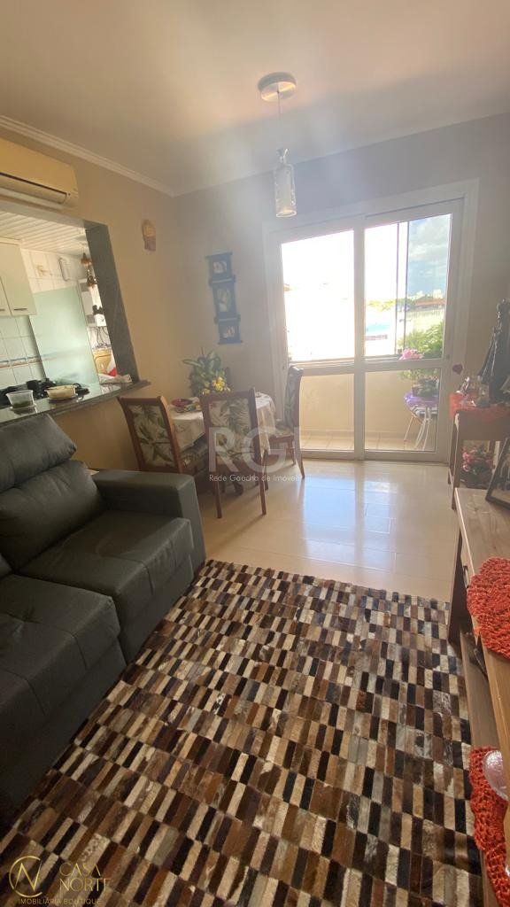 Apartamento à venda com 2 quartos, 55m², 1 vaga, Avenida da Cavalhada no bairro Cavalhada em Porto Alegre