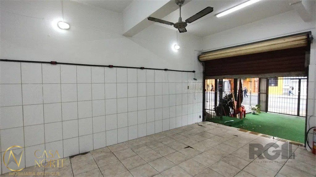 Loja à venda , 57m², Rua Santana no bairro Santana em Porto Alegre