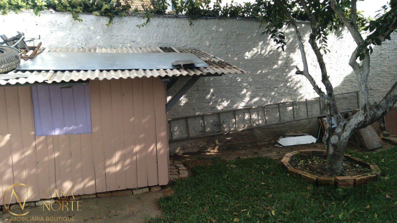Casa à venda com 2 quartos, 350m², 2 vagas, Rua Madre Ana no bairro Glória em Porto Alegre