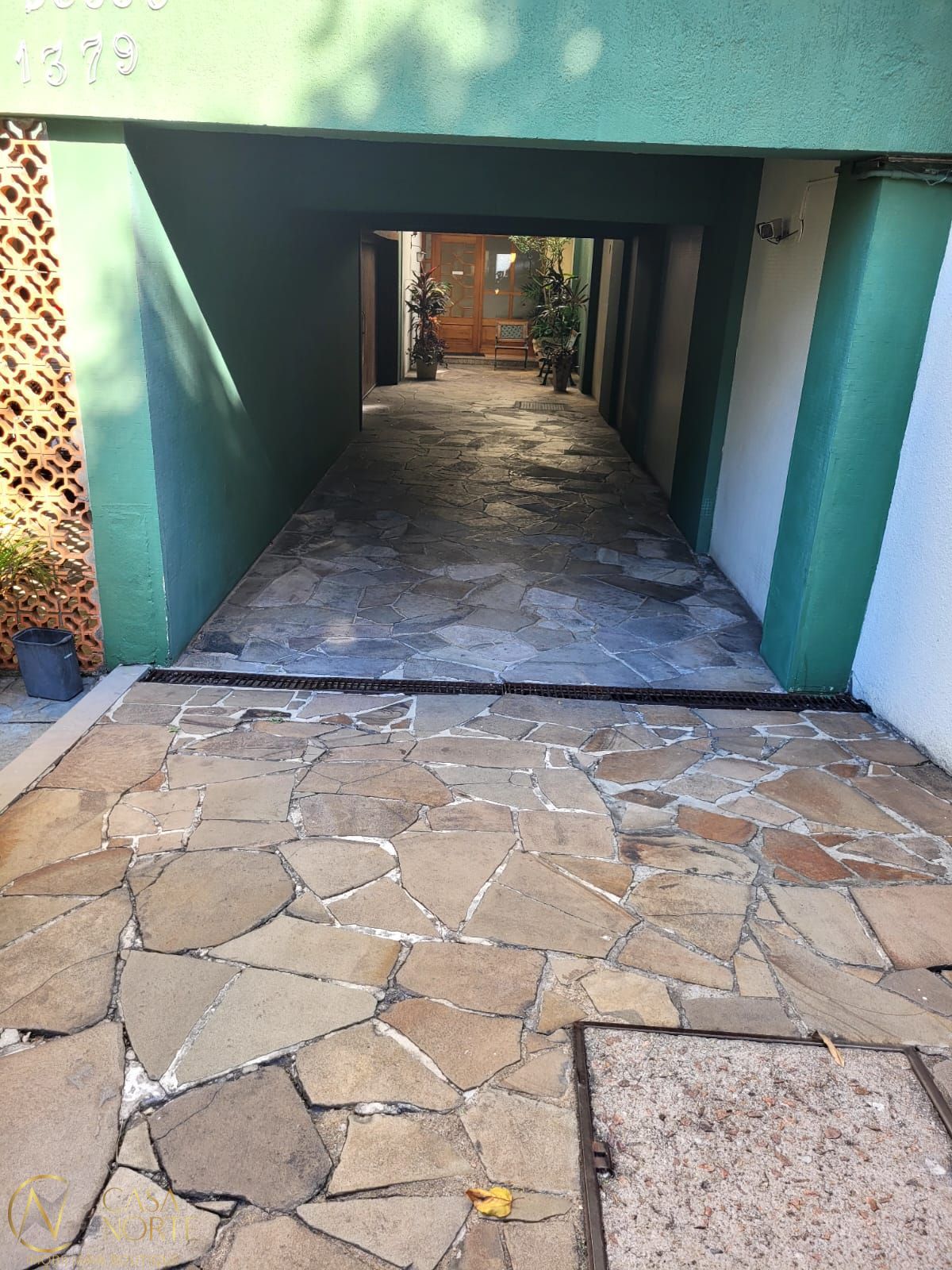 Apartamento à venda com 2 quartos, 74m², Rua Vicente da Fontoura no bairro Rio Branco em Porto Alegre