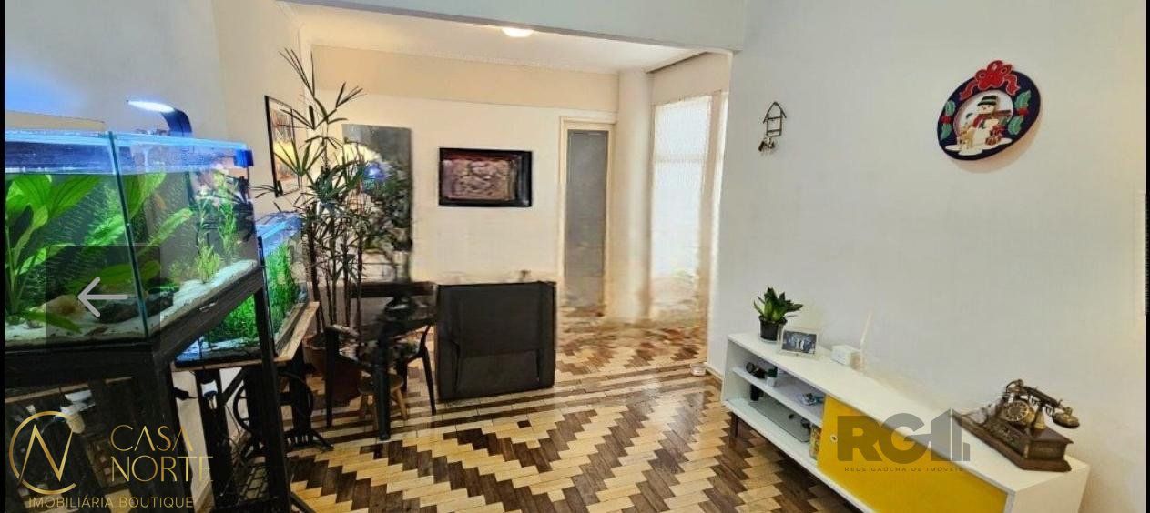 Apartamento à venda com 3 quartos, 93m², Avenida Venâncio Aires no bairro Santana em Porto Alegre