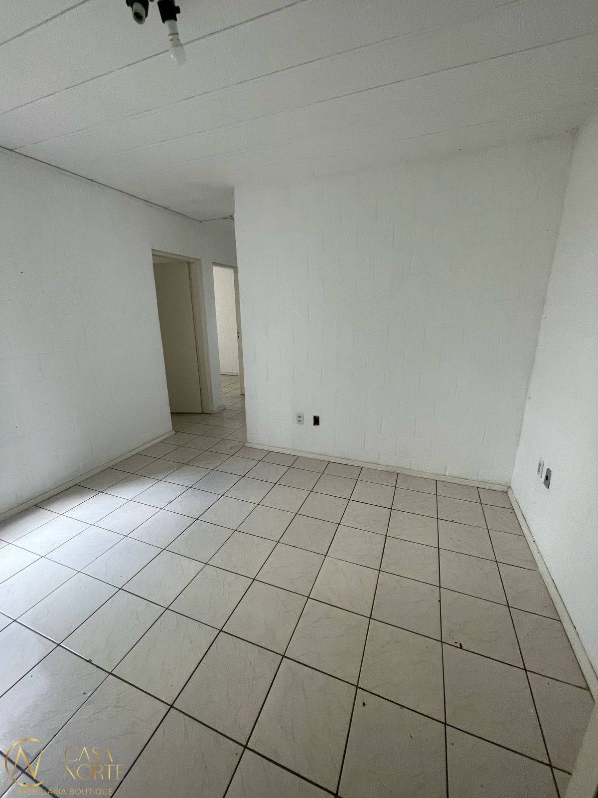 Apartamento à venda com 2 quartos, 4496m², 1 vaga, Rua Dolores Duran no bairro Lomba do Pinheiro em Porto Alegre