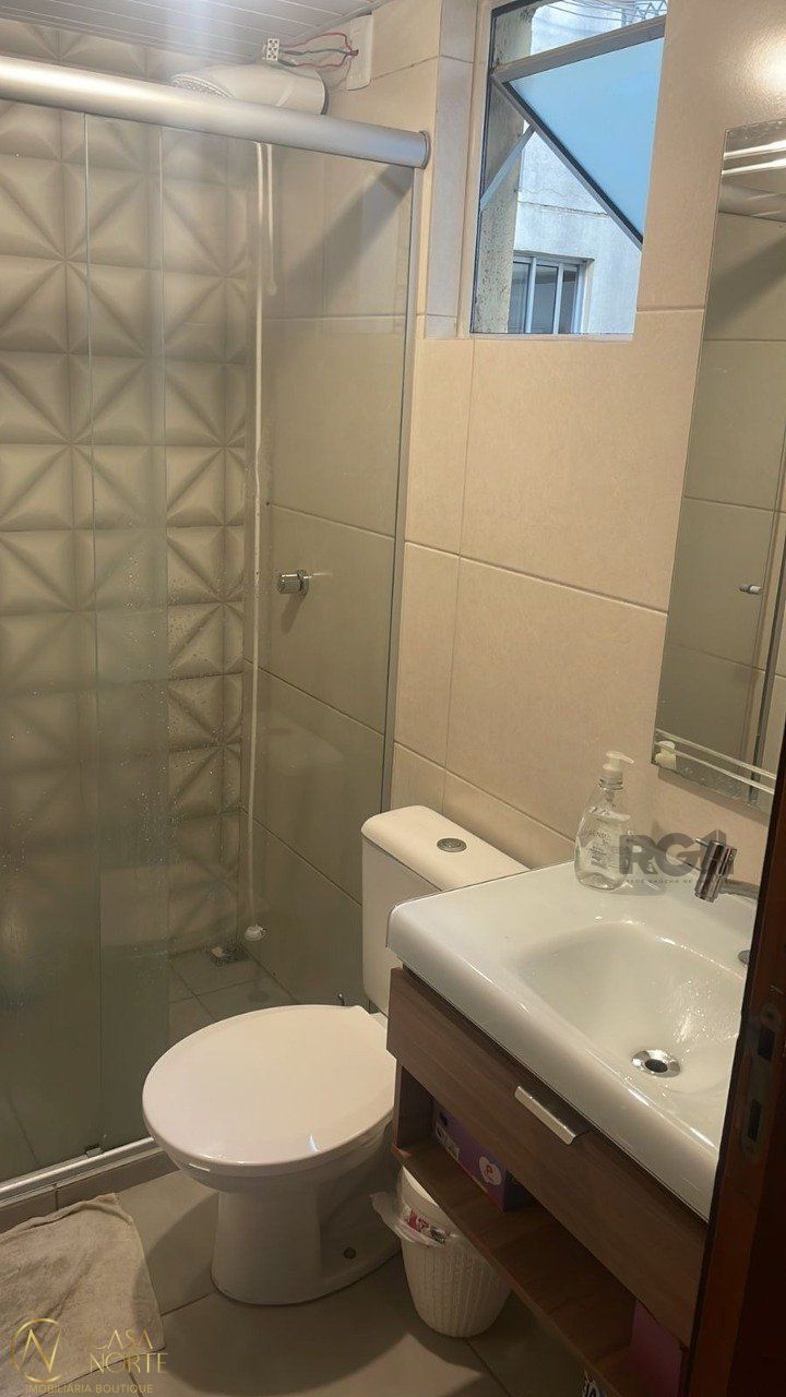 Apartamento à venda com 2 quartos, 38m², 1 vaga, Estrada Cristiano Kraemer no bairro Vila Nova em Porto Alegre