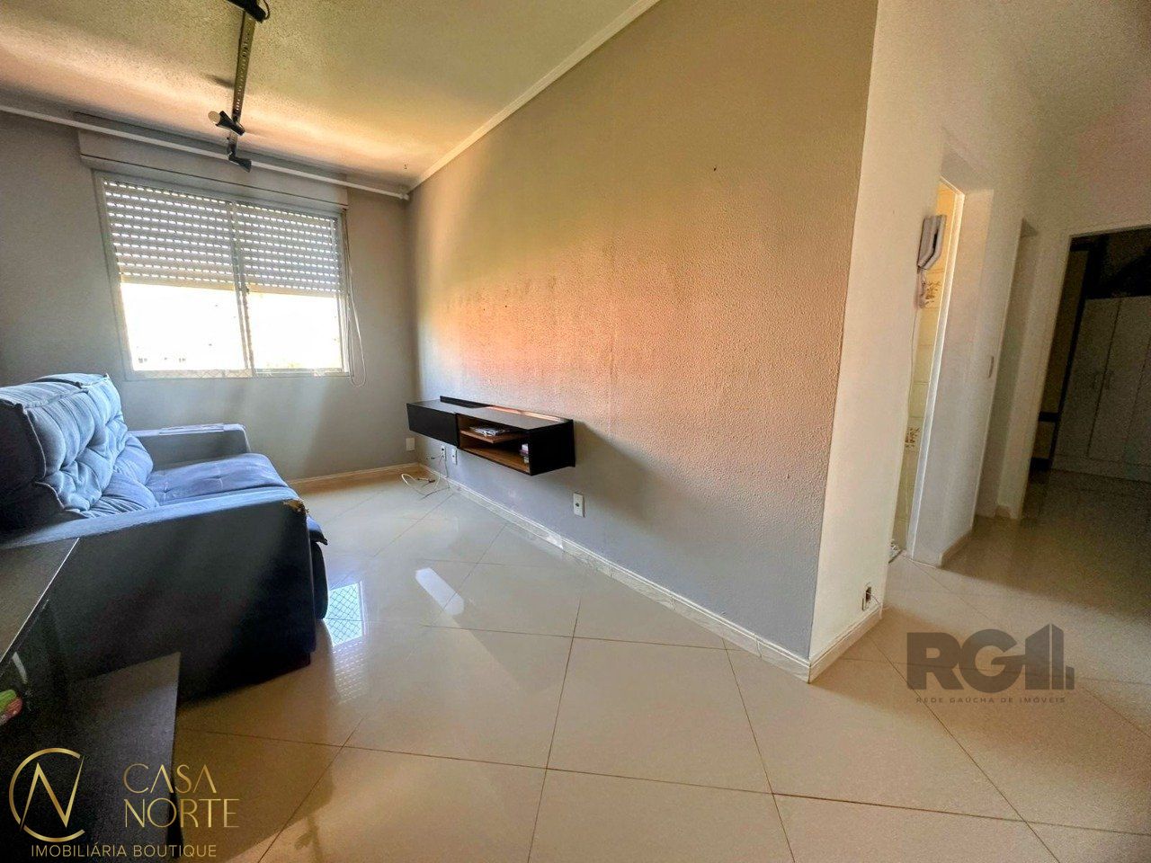 Apartamento à venda com 1 quarto, 43m², 1 vaga, Rua Aracy Froes no bairro Jardim Sabará em Porto Alegre
