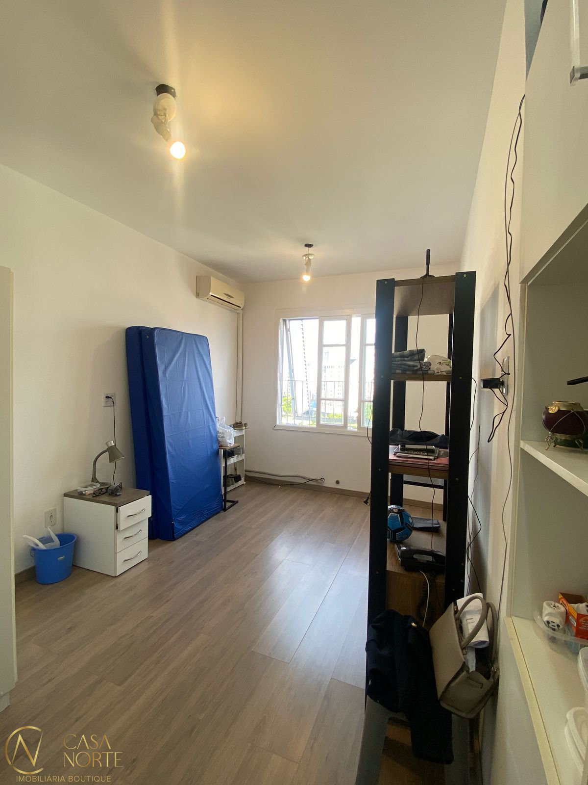Apartamento à venda com 1 quarto, 19m², Rua José do Patrocínio no bairro Cidade Baixa em Porto Alegre