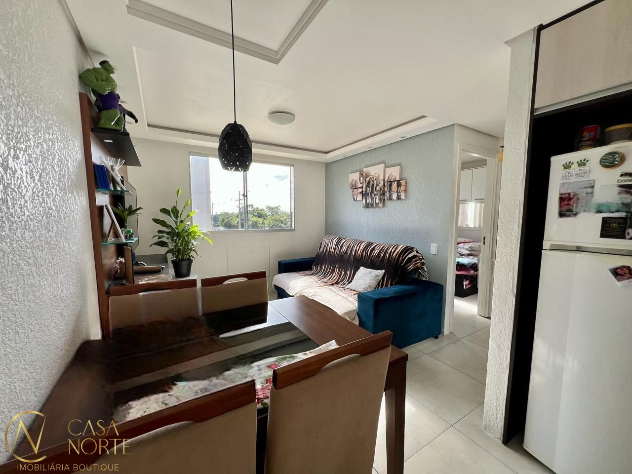 Apartamento à venda com 2 quartos, 1 vaga, Avenida Família Gonçalves Carneiro no bairro Cavalhada em Porto Alegre