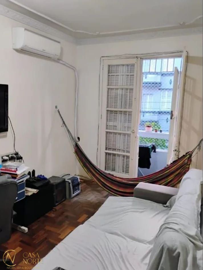 Apartamento à venda com 1 quarto, 53m², Rua Vinte e Quatro de Maio no bairro Centro Histórico em Porto Alegre