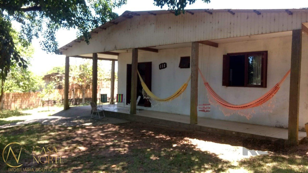 Casa à venda com 3 quartos, 200m², 1 suíte, 2 vagas, Beco João Paulo Coelho no bairro Lageado em Porto Alegre