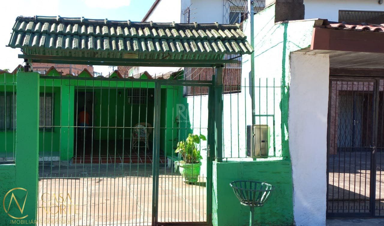 Casa à venda com 5 quartos, 336m², 1 suíte, 2 vagas, Rua Olavio José de Souza no bairro Belém Novo em Porto Alegre