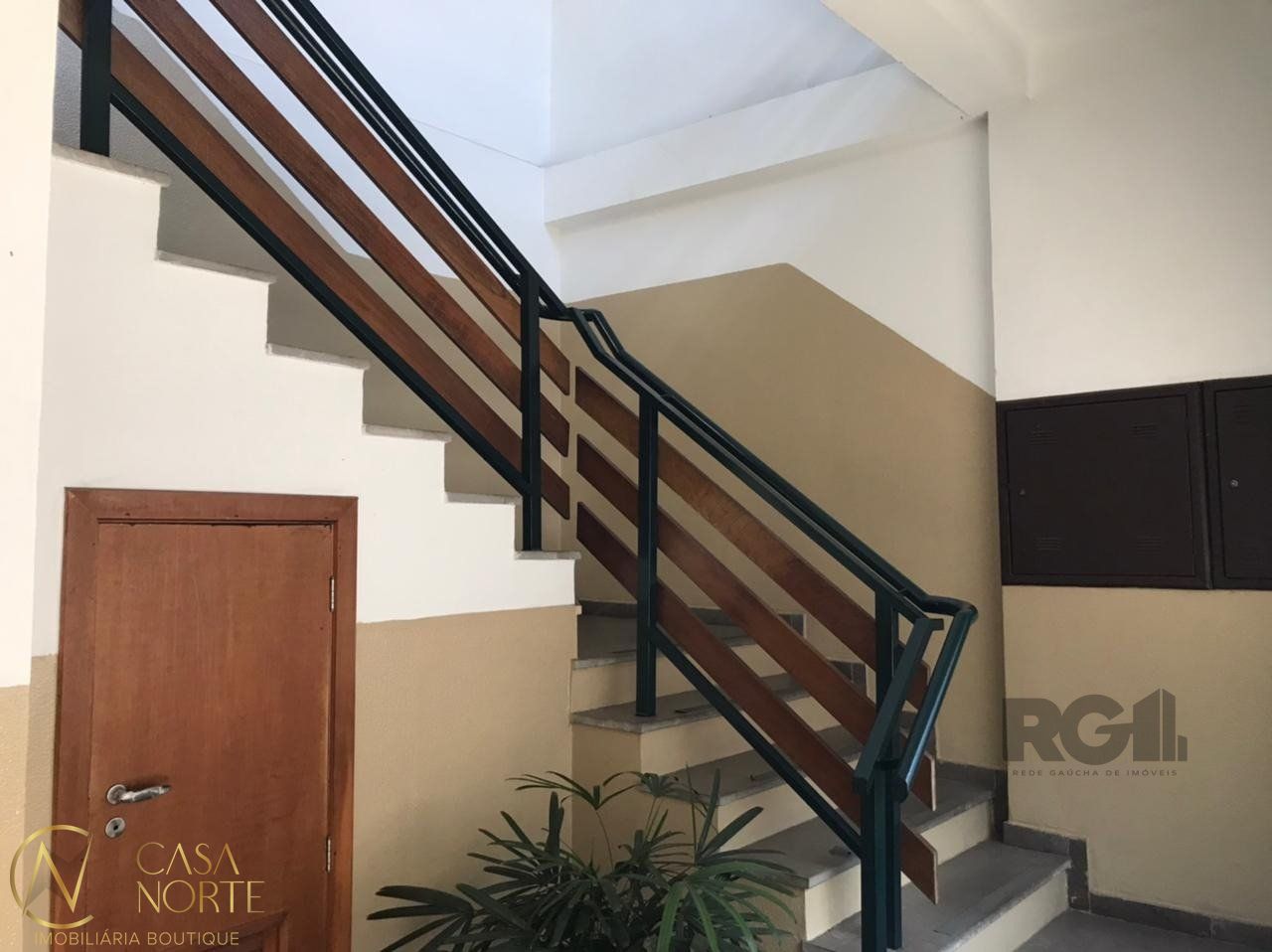 Prédio Comercial à venda com 5 quartos, 139m², 10 vagas, Avenida Bento Gonçalves no bairro Vila São José em Porto Alegre